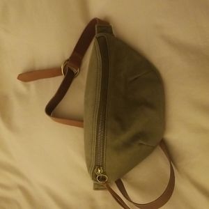 Madewell Canvas Fanny Pack